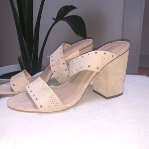 Size 10 - Tan Melrose and Market Mules